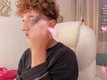 Freechat iangel_ on Chaturbate