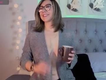isabella_lt — YOUR BIG TITS GIRL IS BACK PLAY WITH ME | #bigboobs #ass #milf #sexy #latina  |
