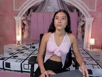 Freechat ivy_rae_xxx on Chaturbate