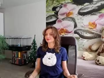 Freechat jennycutey on Chaturbate