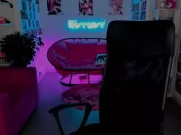 Freechat jennydens on Chaturbate