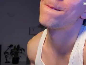 Freechat johnnnyhorny on Chaturbate
