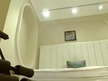 Freechat kendra_lux1 on Chaturbate