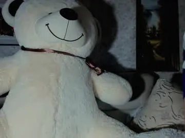 Freechat kevin_hornyyy on Chaturbate