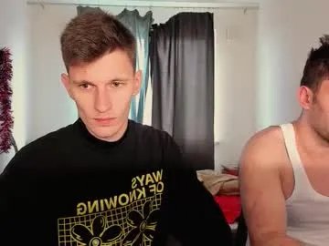 Freechat kevin_hornyyy on Chaturbate