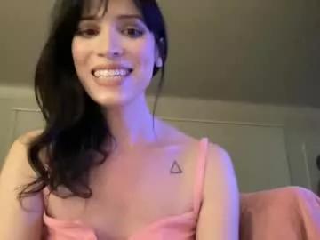 Freechat kikihart on Chaturbate