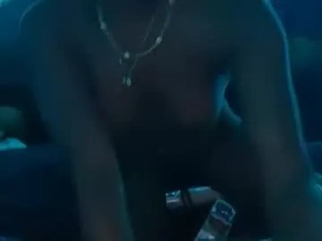 Freechat kinkycoupleinteracial on Chaturbate