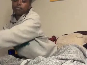 Freechat kinkycoupleinteracial on Chaturbate