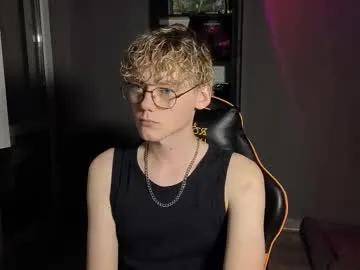 kirill_20_cm on Chaturbate 