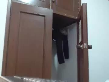 Freechat kyliebenson on Chaturbate