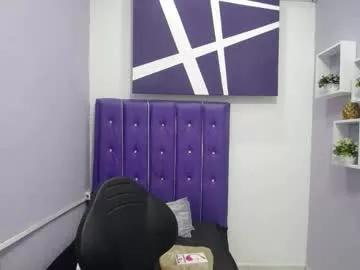 Freechat lauramossart on Chaturbate