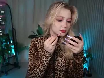 laurawifeness — Sex in latex  #pantyhose #latex #mistress #goth #young -- Current Goal: Tease legs in latex view from below 5min at 698 tokens -- Next Goal: FOOTJOB 5MIN [595 tokens to goal]