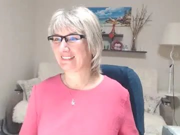 Freechat leilamays on Chaturbate