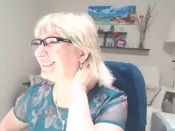 Freechat leilamays on Chaturbate