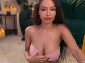 Away liliaah on Chaturbate