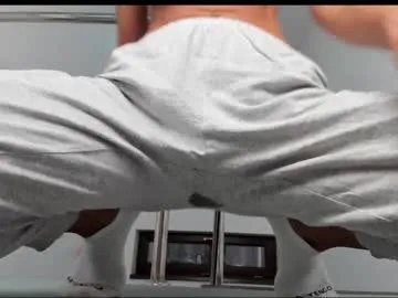 loverosella on Chaturbate