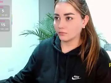 Private lucia_star_ on Chaturbate