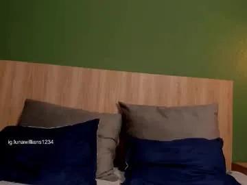 luna_willians — lick fingers  skinny #natural #slim #legs #braces [19 tokens remaining]