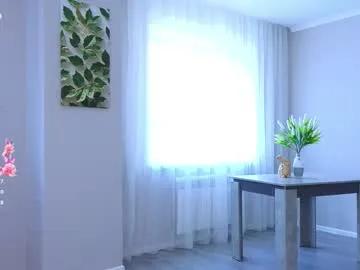 Freechat lunariabliss on Chaturbate