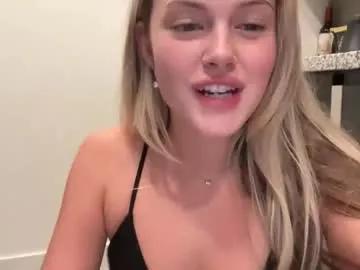 Chaturbate luvaimee is Freechat luvaimee — Let Me Distract You...Can You Handle Me? #sexy #cute #new #19 #teen #blondie