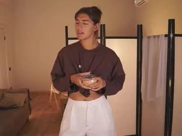 lynn_jackson — goal: unwrap underboobs!    Cooking with Lynn! Can u believe that?    #brunette #skinny #natural #shy #young [199 tokens remaining]