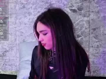 Freechat maevekuro on Chaturbate