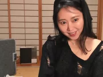 Freechat maybenanako on Chaturbate