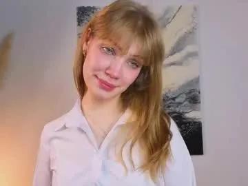 Freechat myismira on Chaturbate