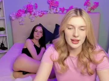 Freechat nanami_v02 on Chaturbate