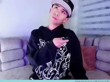 Freechat nico_cruz on Chaturbate