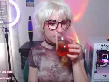 Freechat obedientt_ on Chaturbate