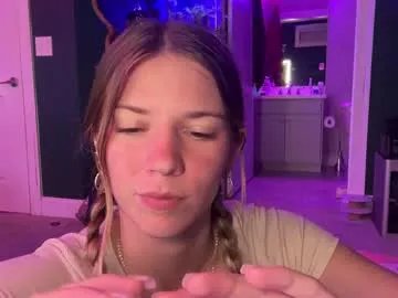 Private oliviahansleyy on Chaturbate