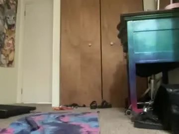 Freechat pantiesofthefae on Chaturbate