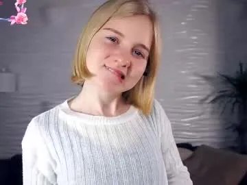 Private phyllisearney on Chaturbate