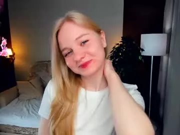 Private phyllisearney on Chaturbate