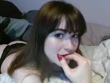 Freechat pillogoddess on Chaturbate