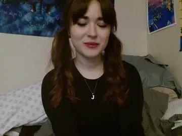 Freechat pillogoddess on Chaturbate