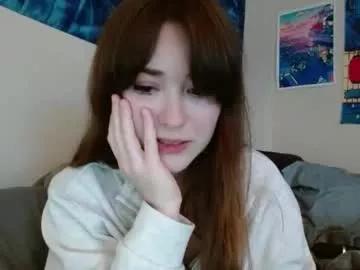Freechat pillogoddess on Chaturbate
