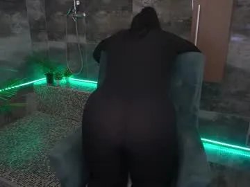 Freechat pixiehott on Chaturbate