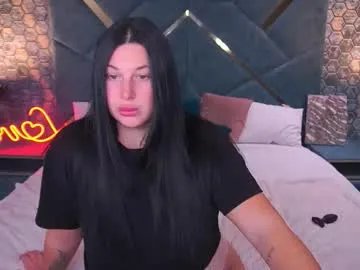 Freechat pixiehott on Chaturbate