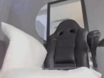 Freechat pollybabe_ on Chaturbate