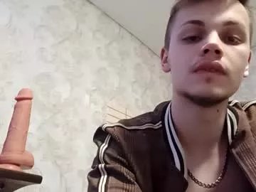 Freechat raymartino on Chaturbate