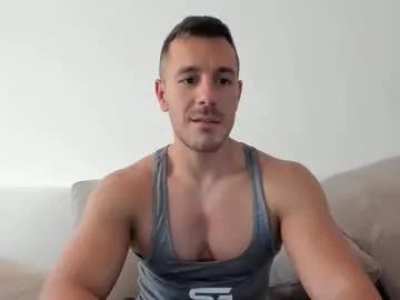 roberto4ever — GOAL TAKE OFF PANTS #muscle #smooth #flex  #bigass [138 tokens remaining]