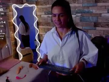 Freechat rosalind_tay on Chaturbate