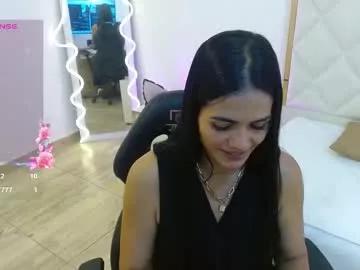 Freechat rosalind_tay on Chaturbate