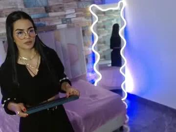 Freechat rosalind_tay on Chaturbate