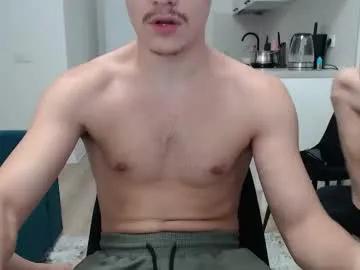 rose_heart22 — spank 20 times with a belt [19 tokens remaining]