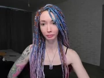 roxy_silver on Chaturbate