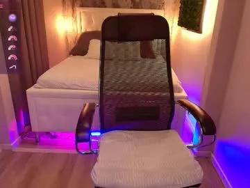 Freechat scarlett_mai on Chaturbate