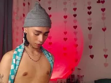 Freechat seven7xis on Chaturbate